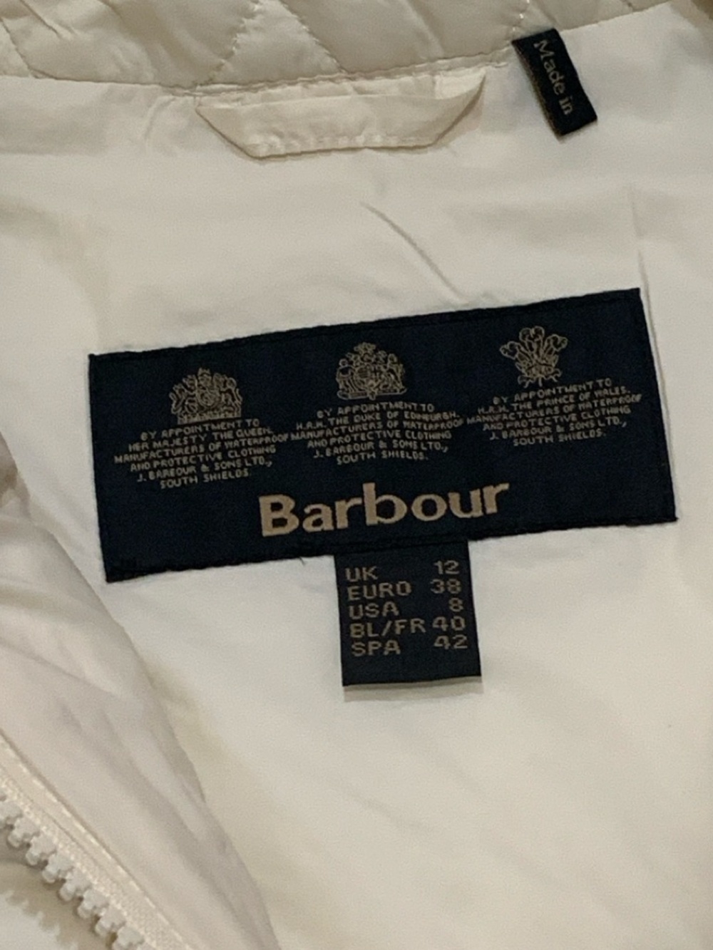 8 / Barbour Cream Quilted Sleeveless Vest - Picture 4 of 7